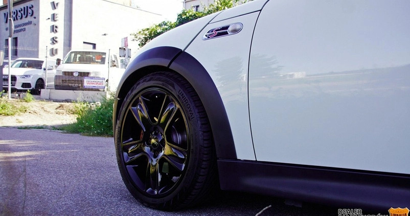 MINI Cooper S cena 25000 przebieg: 238000, rok produkcji 2006 z Gdynia małe 781